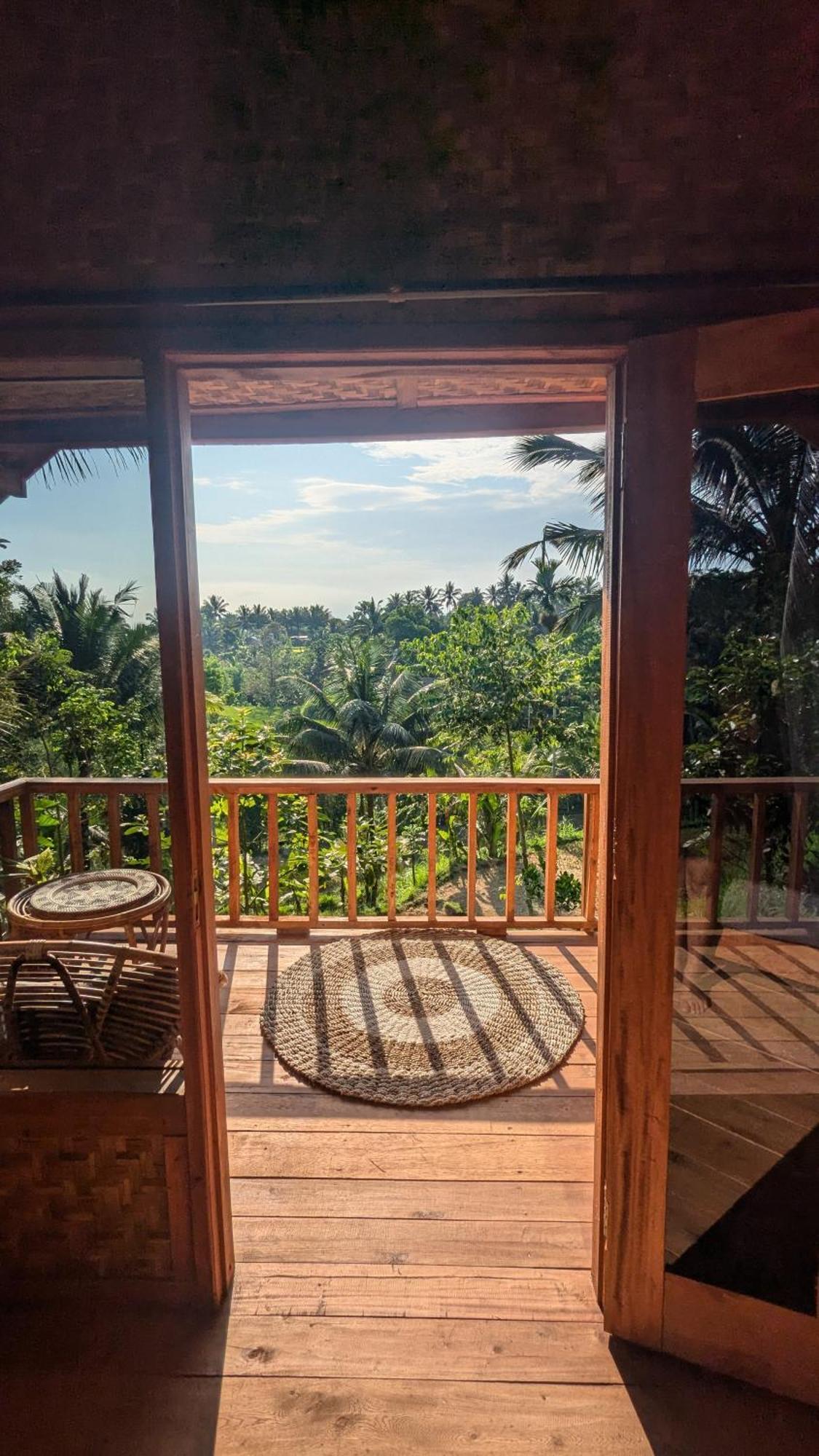 Villa Luna Tetebatu Exterior photo