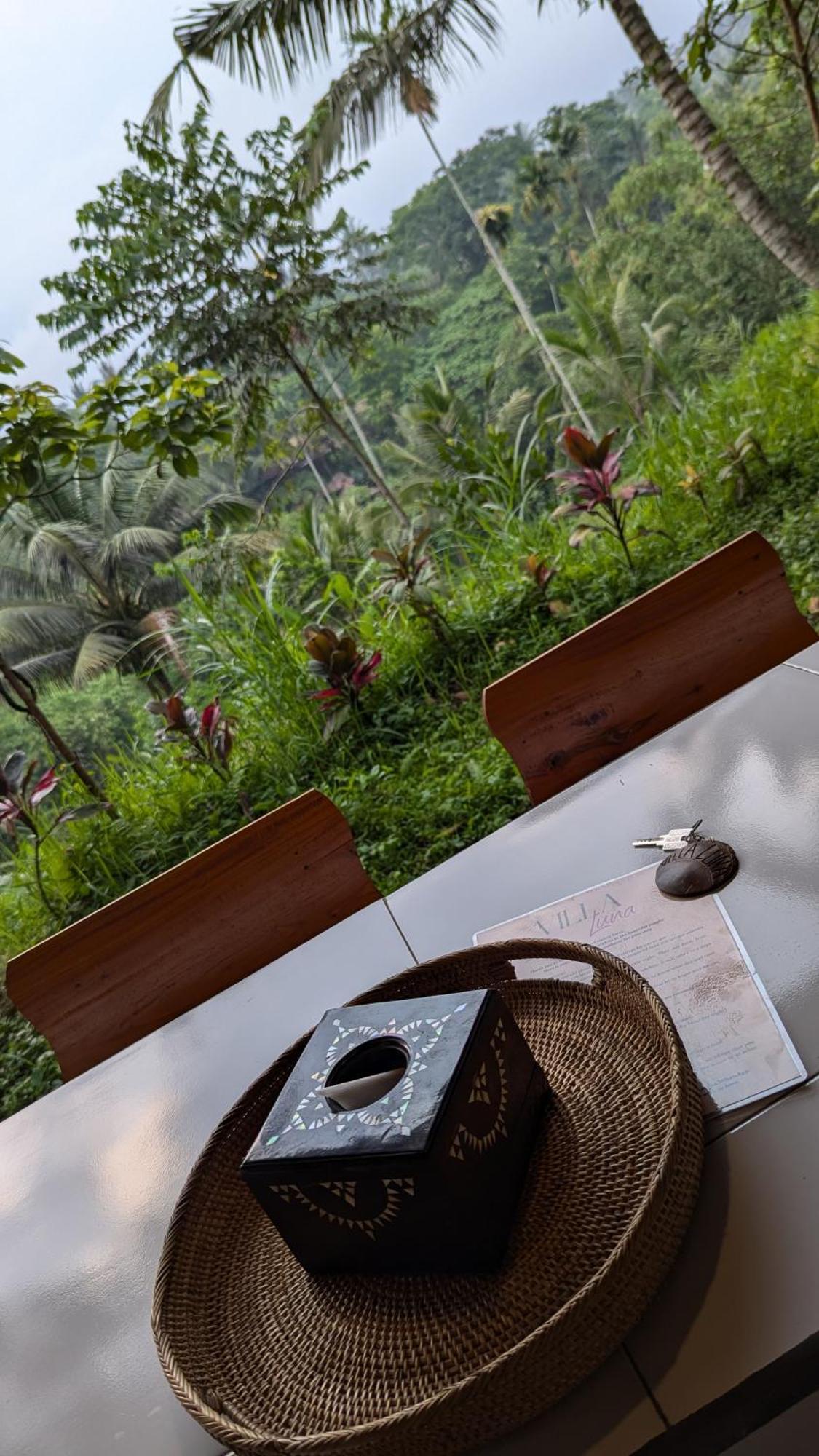 Villa Luna Tetebatu Exterior photo